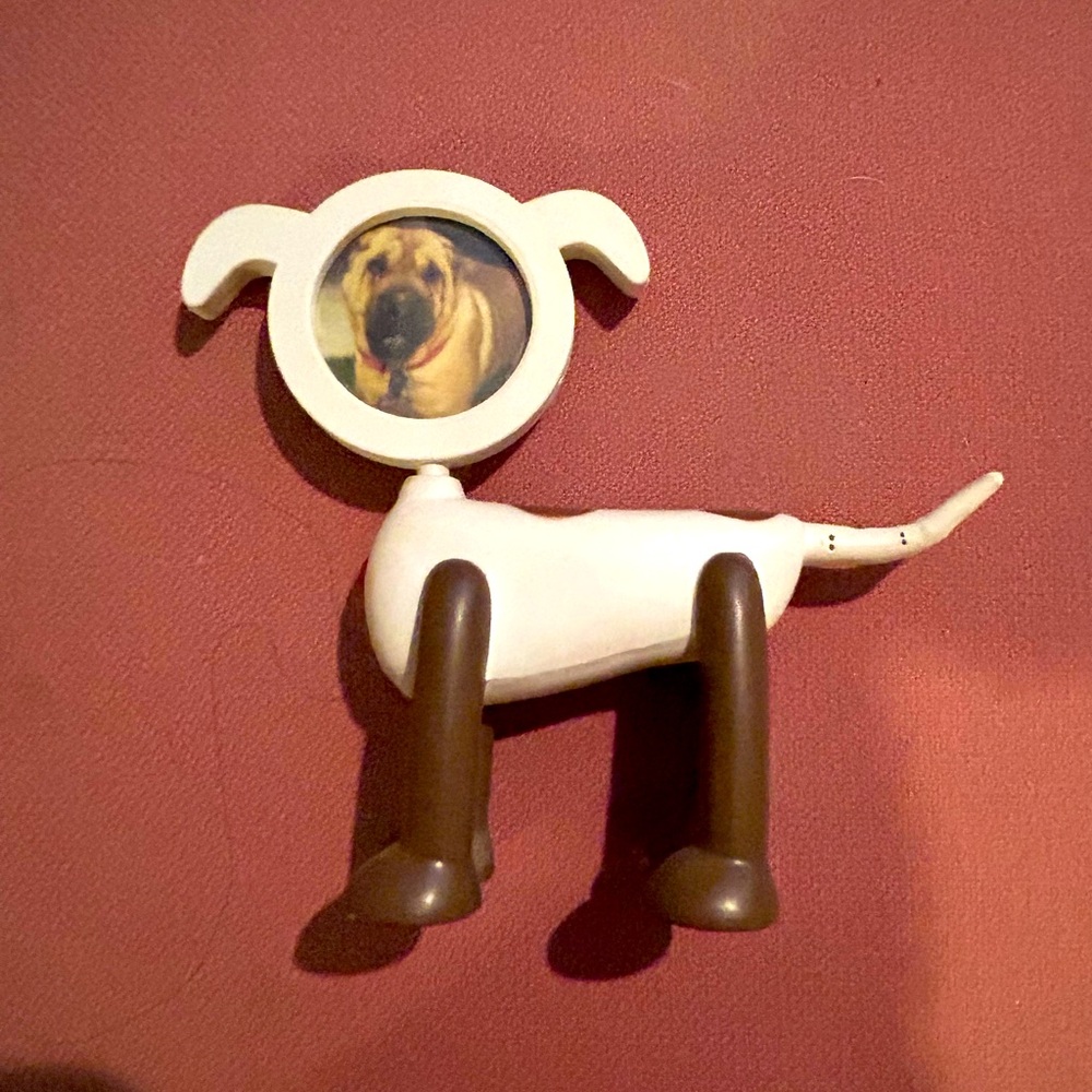 Dog statue picture frame